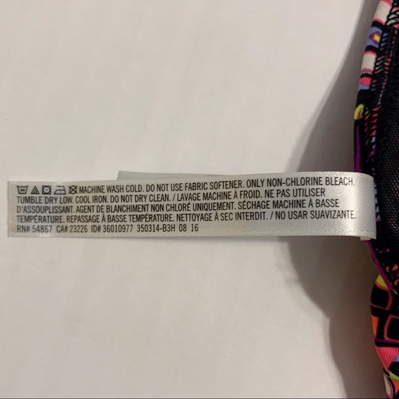 Victoria’s Secret Sport Strappy Sports Bra - Picture 8 of 8